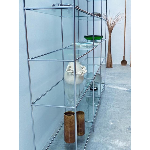 Abstracta Modular Shelf in Chrome and Glass by Poul Cadovious for Royal System, 1960s For Sale - Image 4 of 13