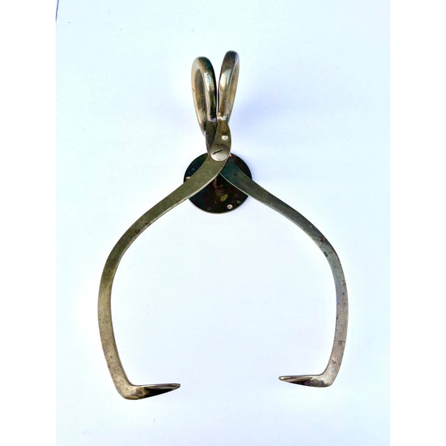 Rustic Brass Ice Block Wall Mount Holder – Industrial Cold Storage Hardware For Sale - Image 3 of 11