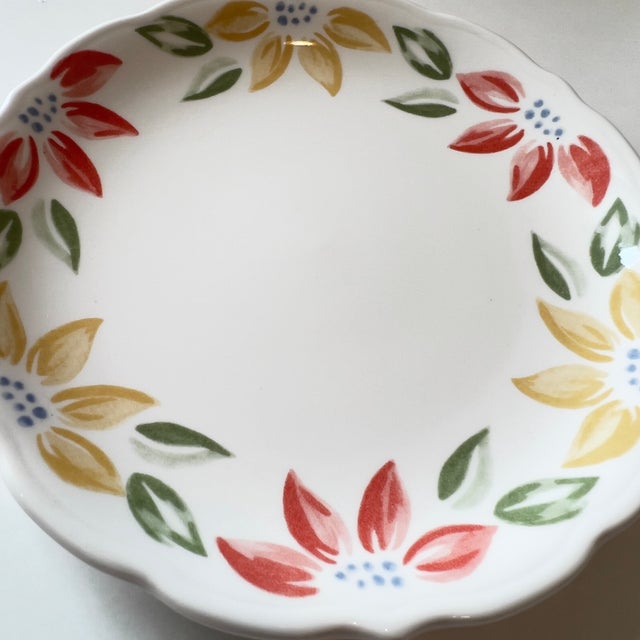 Vintage Syracuse China "Old Ivory" Restaurant Ironstone Scallop Edged Salad Plates, Set of 9 For Sale In Boise - Image 6 of 10