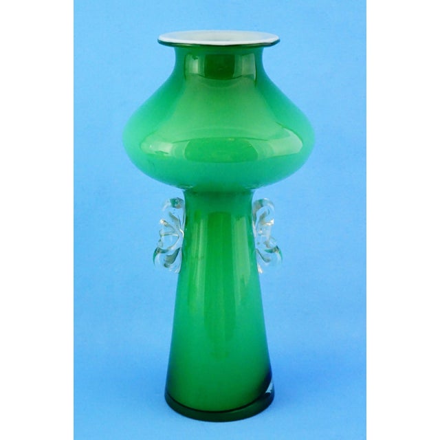 1980s Vintage Green Glass Vase by Jerzy Sluczan-Orkusz for Tarnowiec Glassworks, 1980s For Sale - Image 5 of 18