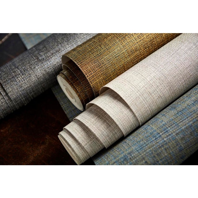 Contemporary Harlequin Seri Raphia Wallpaper in Urban Gold For Sale - Image 3 of 3