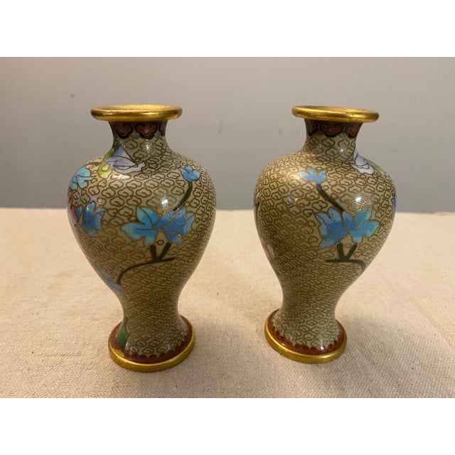 Mid 20th Century Vintage Cloisonné Love Birds Vases - Set of 2 For Sale - Image 5 of 11