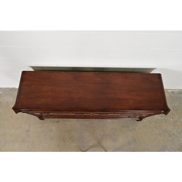Henredon Georgian Carved Mahogany Seven-Drawer Dresser or Credenza For Sale - Image 10 of 13