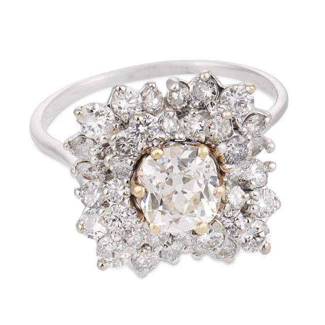 Contemporary Vintage Gia 1.03 Carat Old Mine Cut Diamond Cluster 18k White Gold Ring, Size 6.5 For Sale - Image 3 of 8