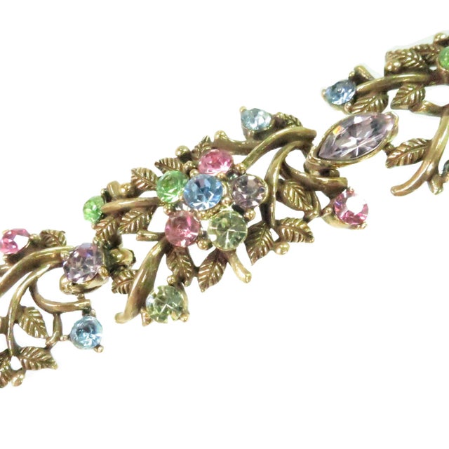 Coro Vintage Designer Coro Floral Pastel Link Bracelet 1950s For Sale - Image 4 of 8