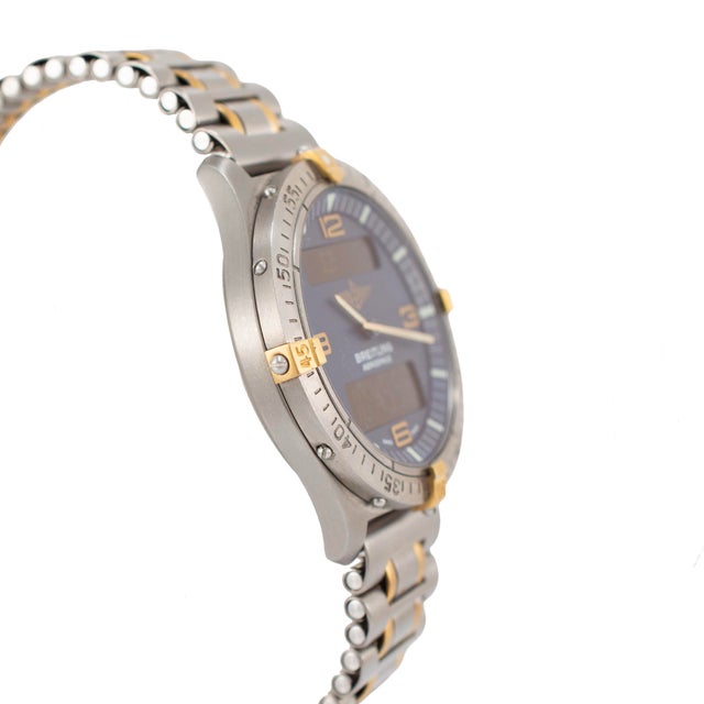 Modern Breitling Aerospace 40mm F56062 Blue Dial Titanium Two Tone Quartz Watch For Sale - Image 3 of 10