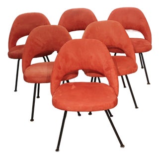 Circa 1960 Set of Six Eero Saarinen Executive Side Chairs For Sale