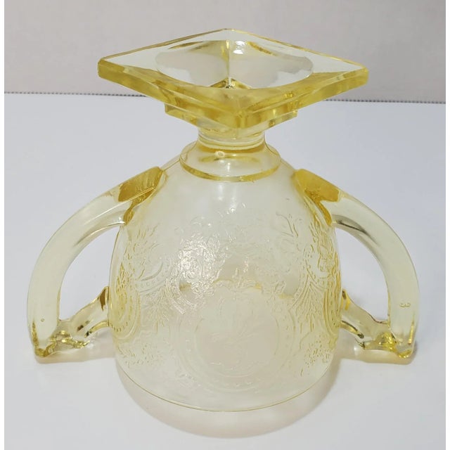 1930s Indiana Horseshoe Yellow Footed Open Sugar For Sale In Nashville - Image 6 of 12