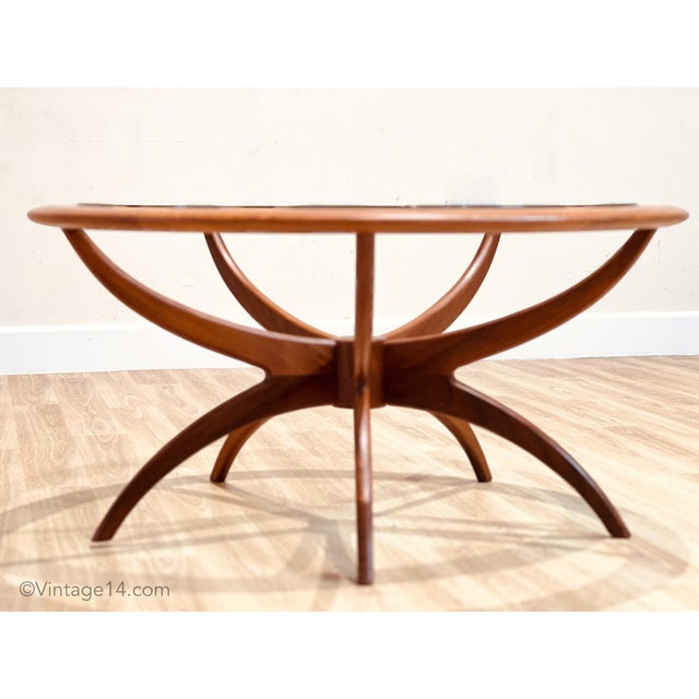 Victor Wilkins Round Spider Coffee Table attributed to Victor Wilkins for G-Plan, 1960s For Sale - Image 4 of 10