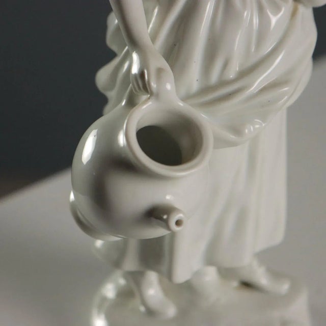 White Porcelain Figurine by Ginori a Doccia, Italy, 20th Century For Sale - Image 4 of 9