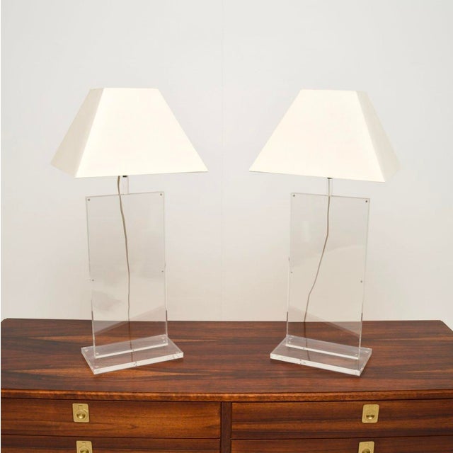 Vintage French Acrylic Table Lamps, 1970, Set of 2 For Sale - Image 11 of 11