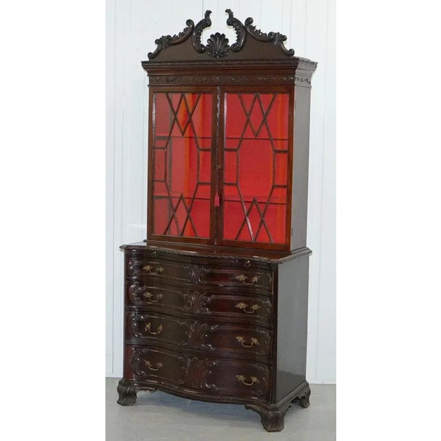 George III Thomas Chippendale Hardwood Bookcase on Serpentine Chest Drawers For Sale - Image 3 of 18