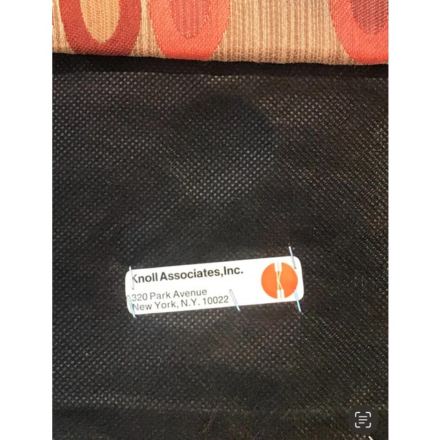 1990s Knoll Saddle Leather & Upholstered Fabric Saarinen Executive Chairs- Set of 4 For Sale - Image 5 of 12