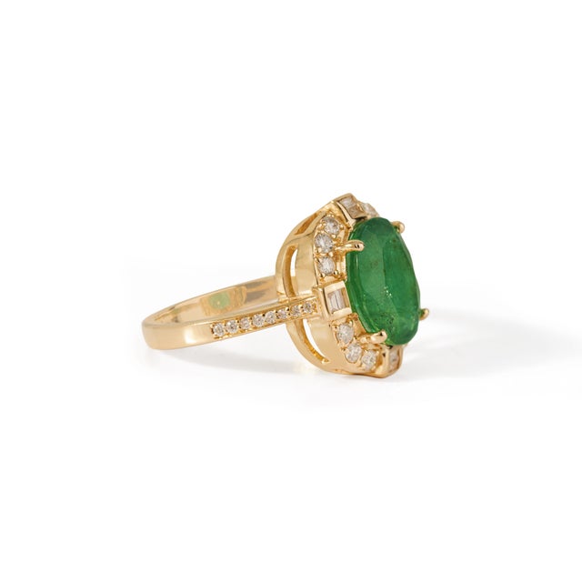 Metal Mid 1920s Style 3.27Carats Oval Emerald Diamond 14k Gold Art Deco Ring Size 4 For Sale - Image 7 of 18