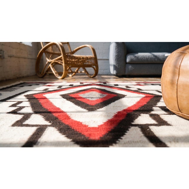 Ivory 1930s White Diamond Tribal Antique American Navajo Rug 4'x 5' 4" Flatweave Wool Carpet For Sale - Image 8 of 9