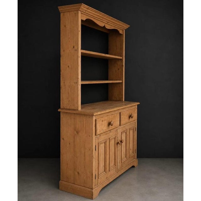 Victorian Pine Dresser with open shelving The upper 2 shelves are open and can separate from the base Below are 2 central...