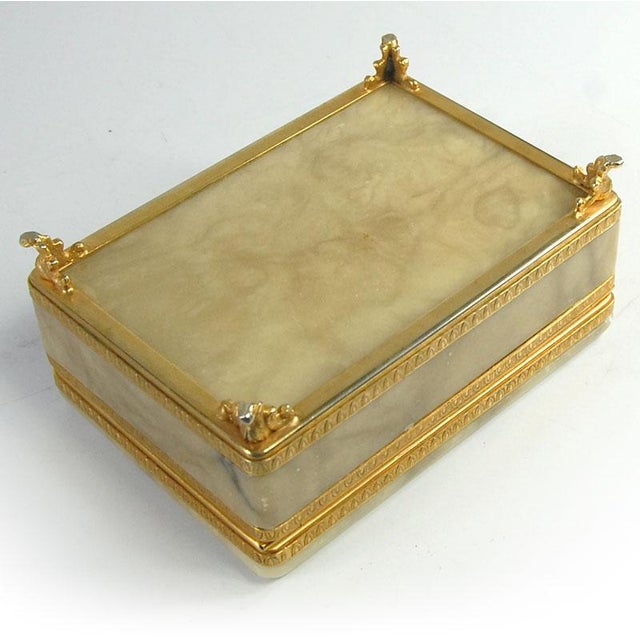 Cream Italian Marble Decorative Box, 1970s For Sale - Image 8 of 9