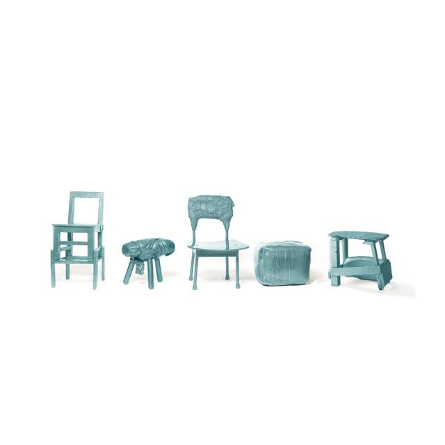 As a response to the extremely fast growing metropolis Beijing, in which temporality and obsolescence seem to menace each...