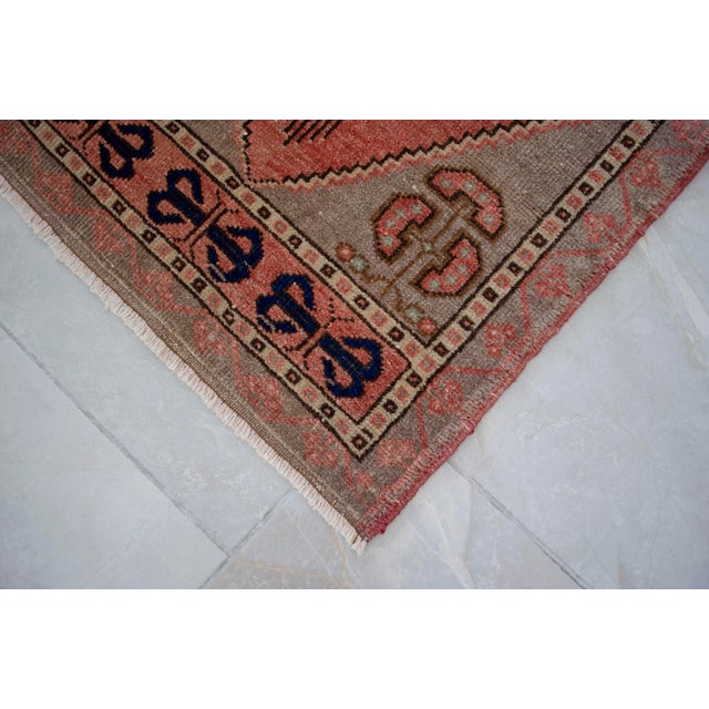Sienna Small Rug Hand Knotted Distressed Oushak Rug Yastik - 21'' X 41'' For Sale - Image 8 of 14