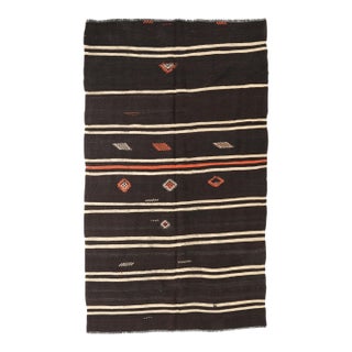 Vintage Turkish Decorative Kilim Rug - 5`6″ X 9`10″ For Sale