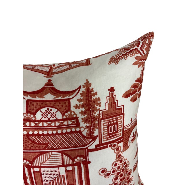 Late 20th Century Chinoiserie Scenic Decorative Throw Pillows – Pair For Sale - Image 5 of 6