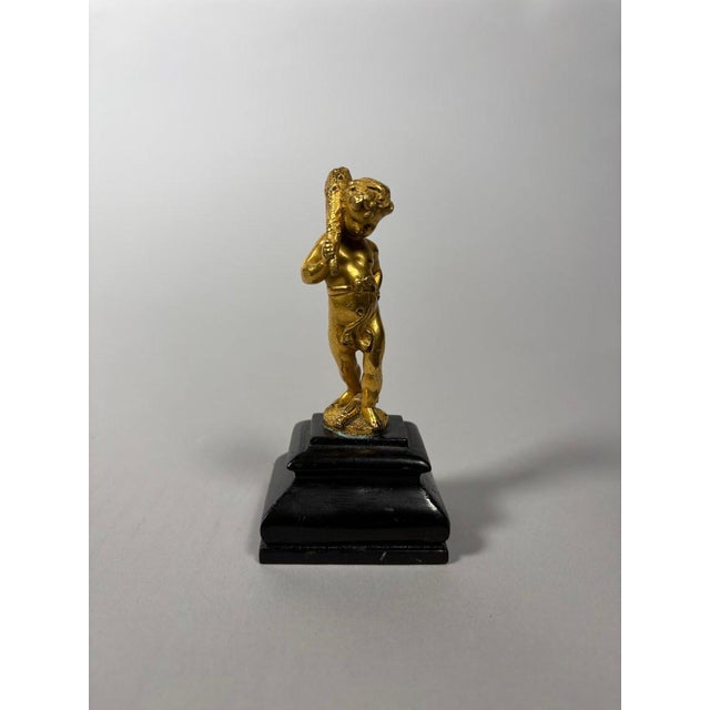 17th Century Sculpture, Child Hercules, 17th century - 10.5 cm - Gilded bronze For Sale - Image 5 of 9
