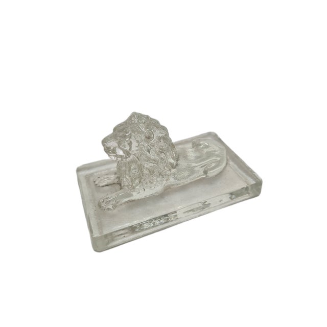German Figurative Paperweight, 1930s, in Very Good conditions. Designed 1920 to 1949