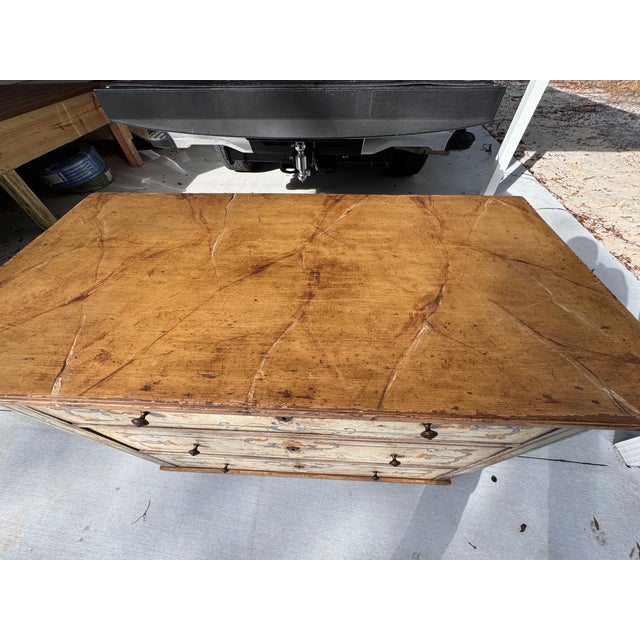 19th Century Venetian Style Chest of Drawers For Sale - Image 12 of 13