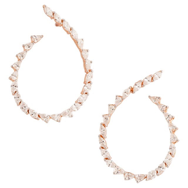 GW=7.340gm NW=6.640gm fancy diamond =3.50cts THIS IS A BRAND NEW PIECE