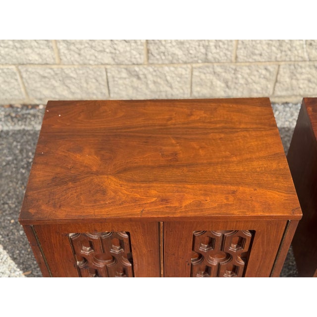 Mid-Century Modern Vintage Mid-Century Modern Brutalist Carved Wood Nightstands – Pair For Sale - Image 3 of 12