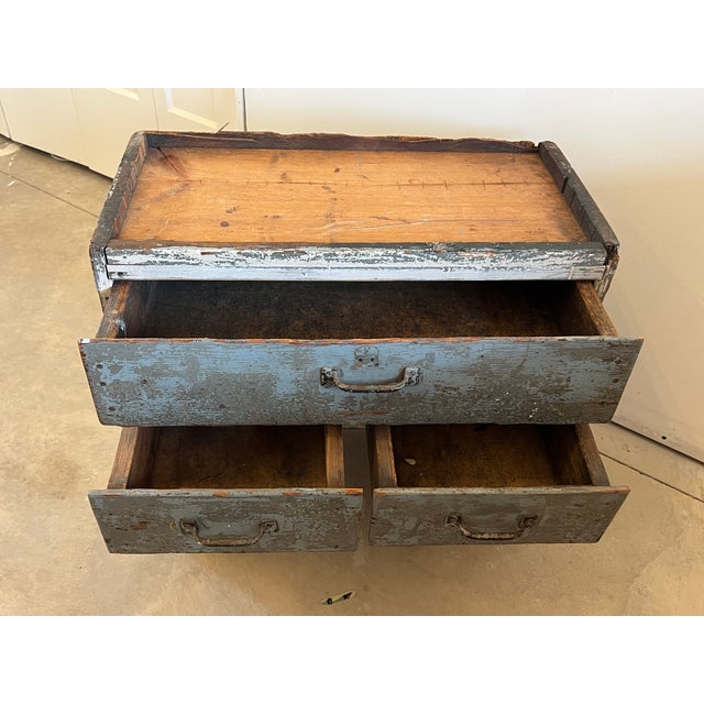 Early 20th Century Painted Pine Utility Cabinet / Work Table For Sale In Buffalo - Image 6 of 11