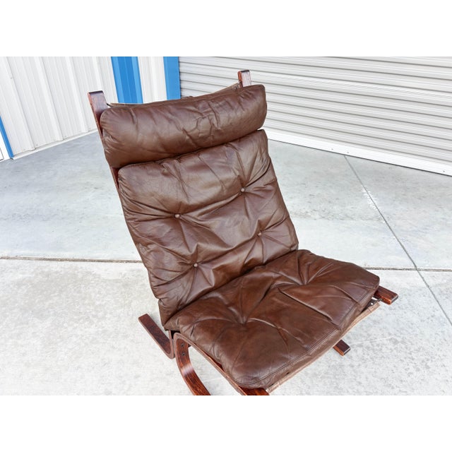 Brown 1960s Danish Modern "Siesta" Lounge Chair and Ottoman Attributed to Westnofa For Sale - Image 8 of 16