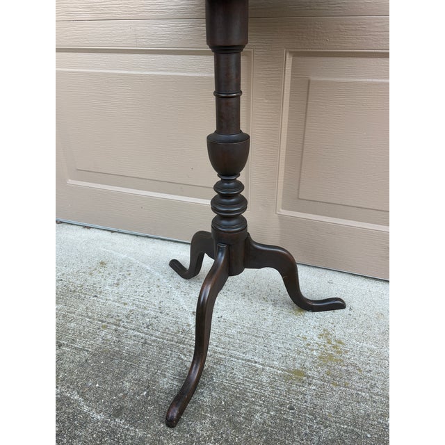 Brown Antique American Colonial Mahogany Side Table, Early 20th Century For Sale - Image 8 of 10