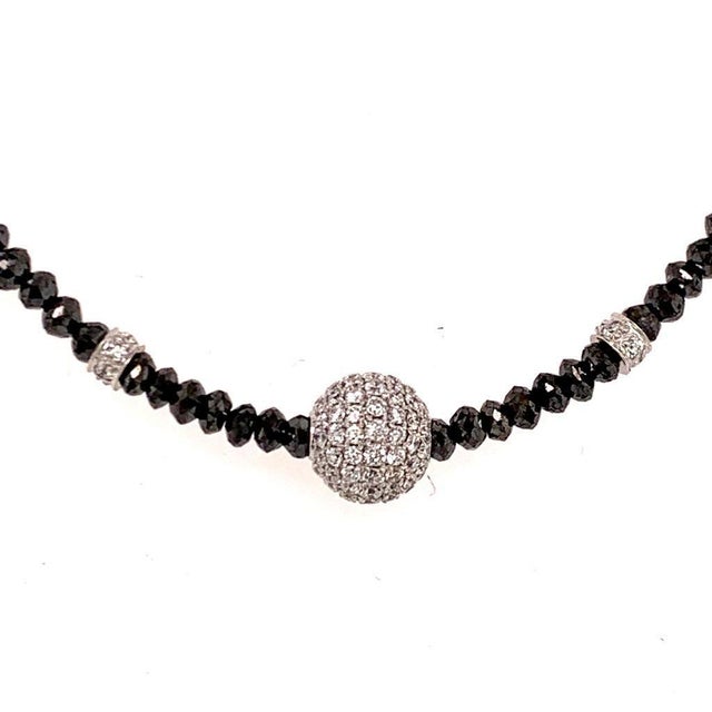 Diamond Black White Necklace 19 TCW 18k Gold Certified For Sale In New York - Image 6 of 8