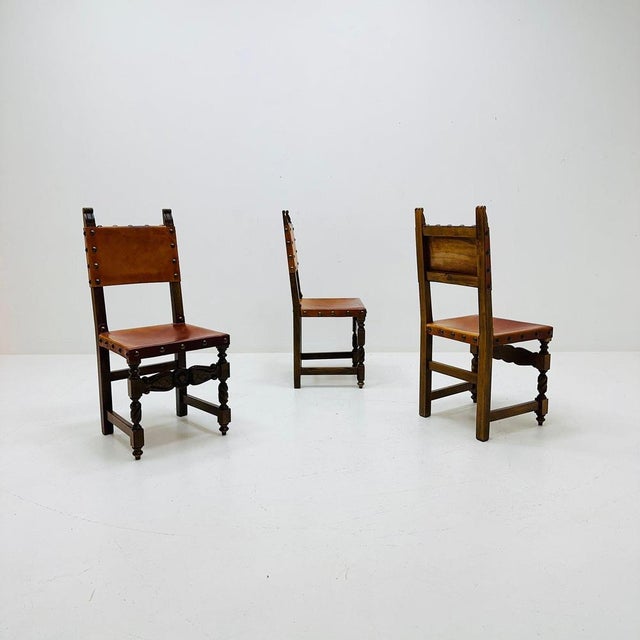 Antique Swedish Folk Art Farm Country Dining Chairs in Pine and Tan Leather, 1890s For Sale - Image 3 of 11