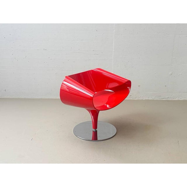 The iconic little perillo pr081 lounge chair, designed by martin ballendat for züco, combines futuristic form with playful...