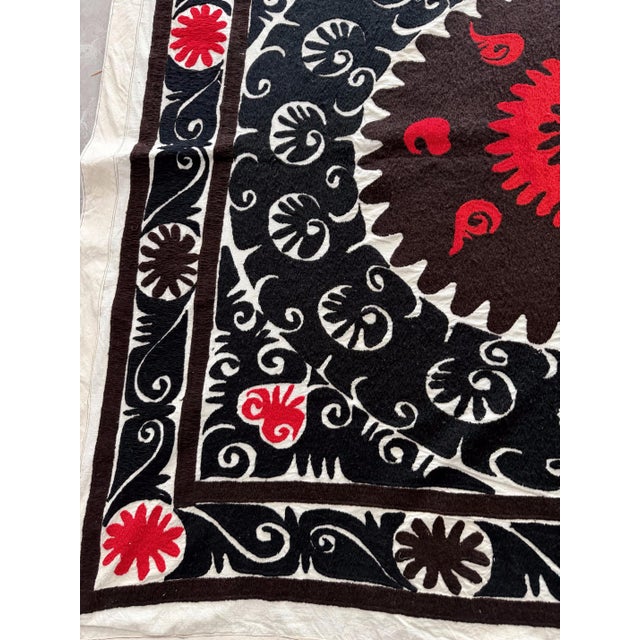 1960s Suzani Tablecloth — Brown Tashkent Embroidery For Sale - Image 5 of 7