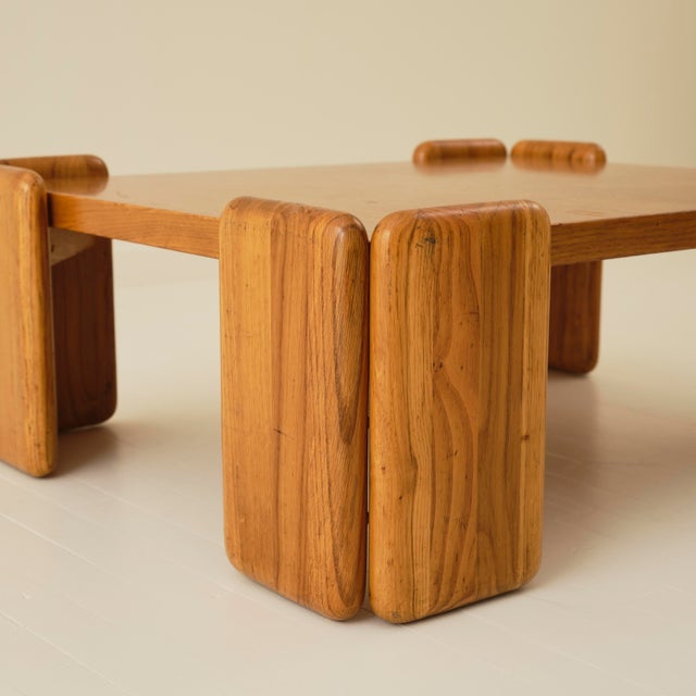 Mid-Century Modern Mario Marenco "Sapporo" Mobilgirgi Solid Oak Coffee Table, 1970s For Sale - Image 3 of 5
