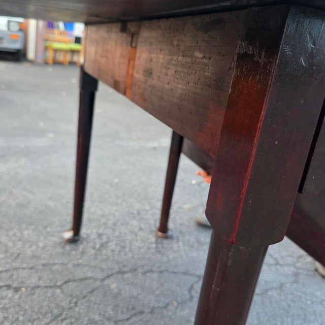Antique Circa 1785–1805 English George III Period Solid Cuban Mahogany Drop-Leaf Gateleg Dining Table For Sale - Image 15 of 18
