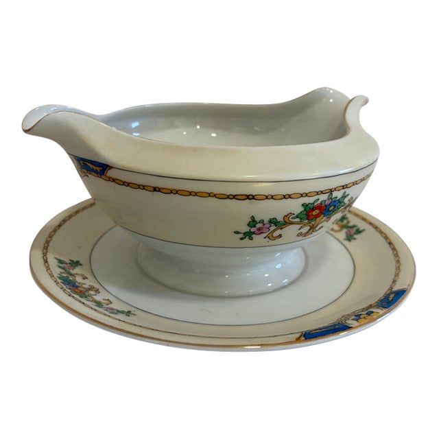 Vintage Meito China Hand-Painted Floral Gravy Boat With Underplate For Sale