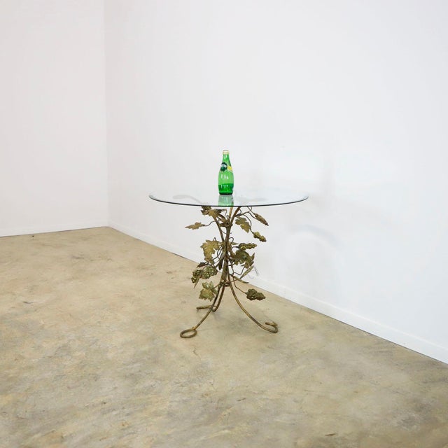 Brutalist 1960s Sculptural Brass Leaves and Grapes Side Table For Sale - Image 3 of 4