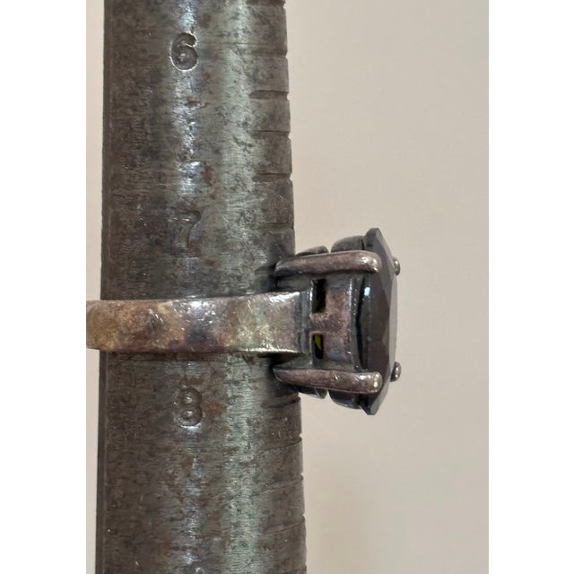 Mid-Century Modern Sterling Silver / Green Stone Cocktail Ring For Sale - Image 3 of 7