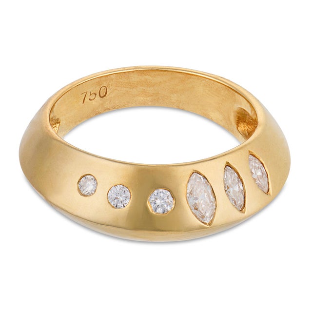 Contemporary Vintage Diamond 18k Yellow Gold Band, Size 6.25 For Sale - Image 3 of 7