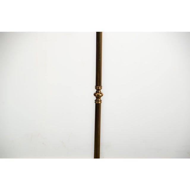 A perfect example of Hollywood regency elegance, this Mid century Brass floor lamp adds a touch of class to any interior,...