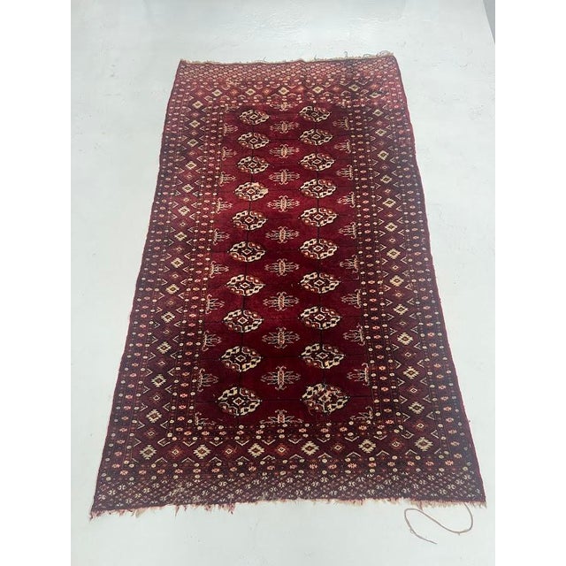 Red Rug in Wool For Sale - Image 9 of 9