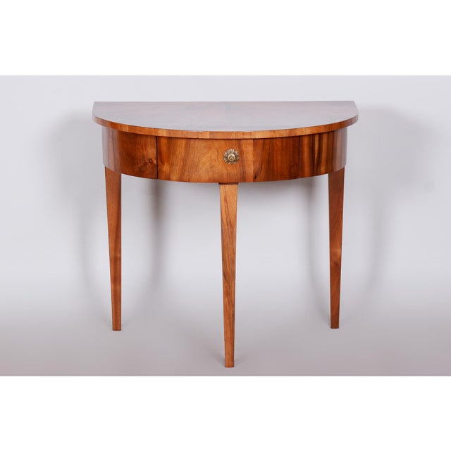 Biedermeier Walnut Side Table, 1820s For Sale - Image 11 of 11
