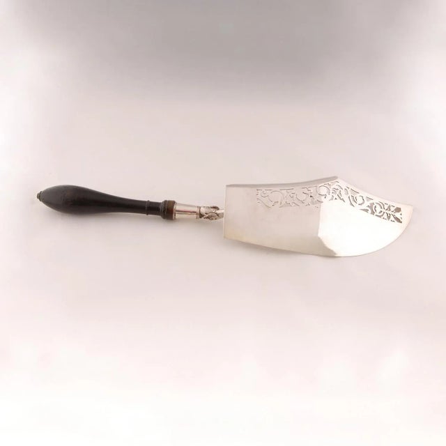 Early 19th Century Napoleonic Silver Tableware Antique French Empire Flatware Sterling Silver Fish Slice For Sale - Image 5 of 10