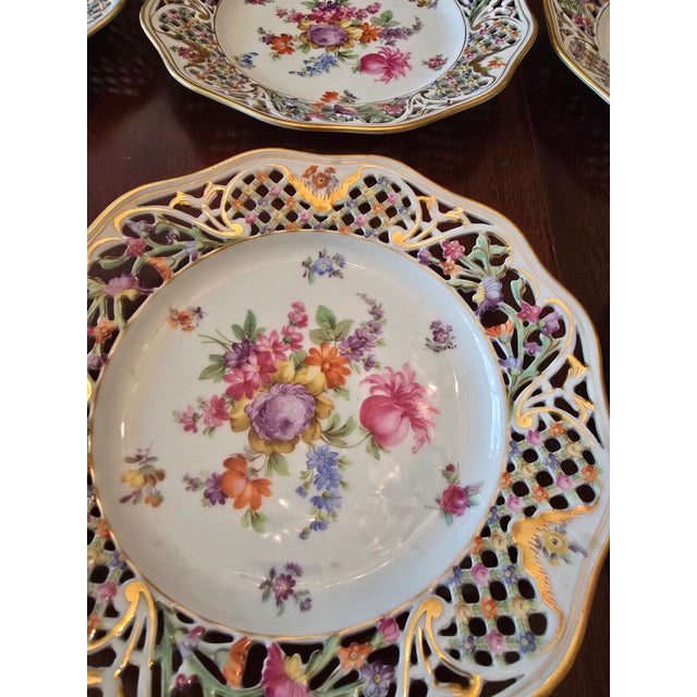 Pre Mid Century Vintage Perfect Set 12 Dresden Plates For Sale In Boston - Image 6 of 11