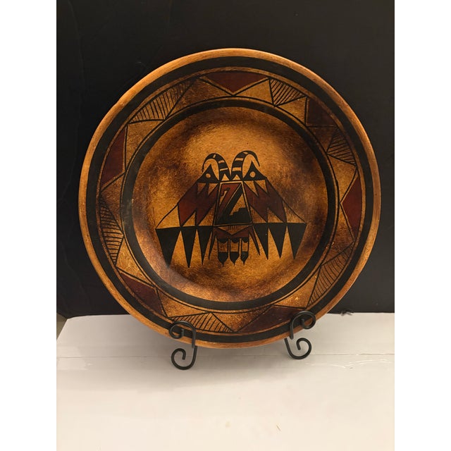 Mid 20th Century Mid 20th Century Large Hand-Painted Mexican Artisan Folk Art Clay Wall Plates by R. Galvan, Signed Southwestern Bohemian For Sale - Image 5 of 8