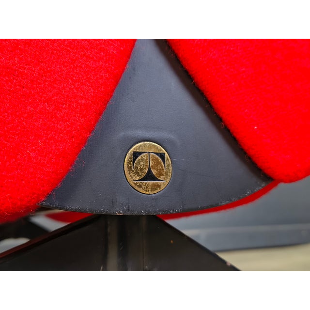 1960s Vintage P40 Lounge Chair by Osvaldo Borsani for Tecno, 1960s For Sale - Image 5 of 15